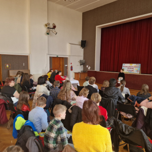 Recitátoři prošli městským kolem